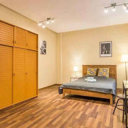 Appartement Charming Spacious 3 Bedroom In Old Town *